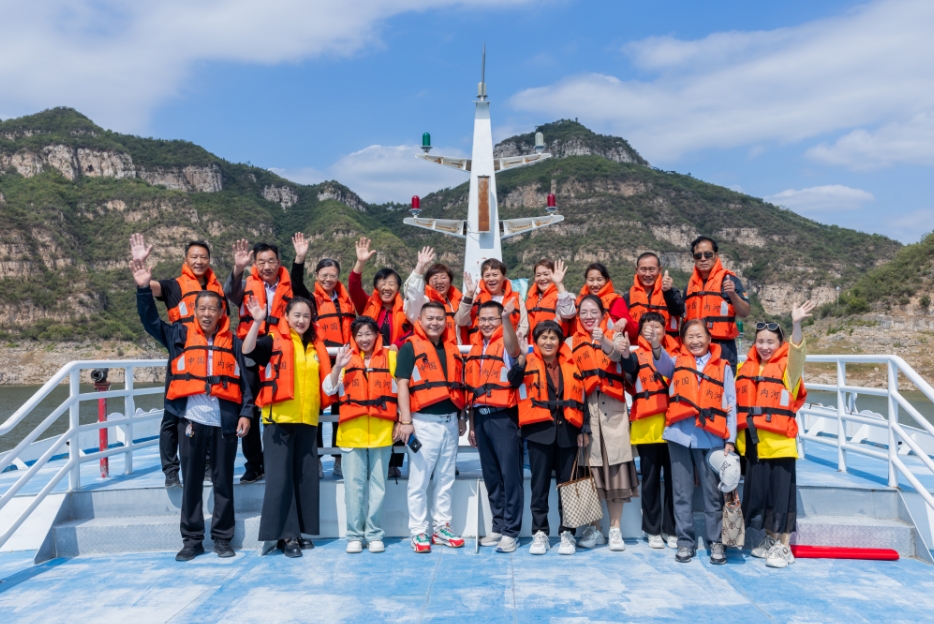 7790必发集团官网天成L硒经销商盛会在黄河三峡圆满进行